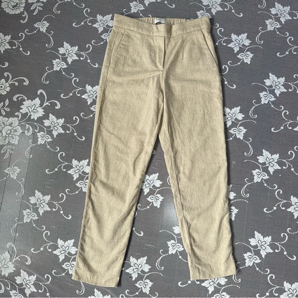 Aritzia Babaton Conan Wool And Cashmere Blend Pull On Crop Pant Sz 2